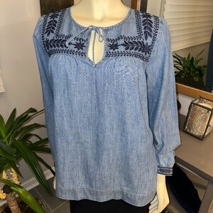 J, Crew Women's Embroidered Chambray Blue Top ~ TS